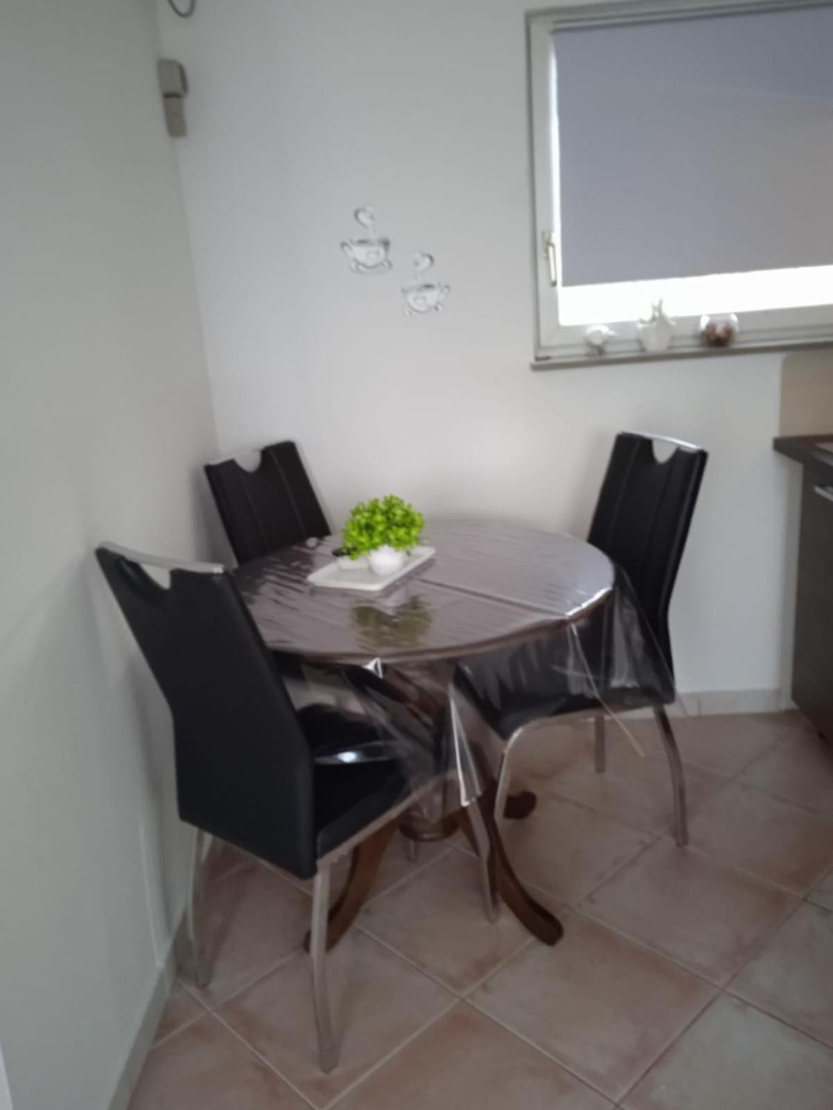 Apartmani Tudek 维尔 外观 照片